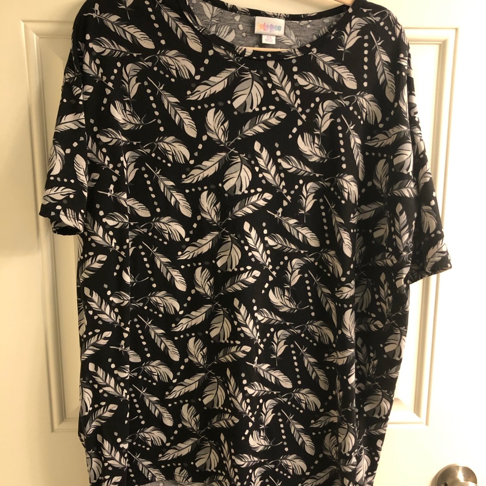 Lularoe feather Irma
